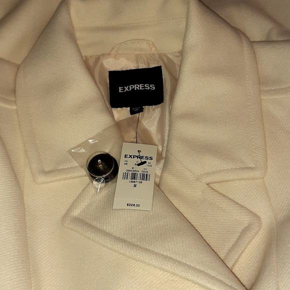 EXPRESS ROSE PINK COAT WOMEN'S SIZE M 54% WOOL 46% POLYESTER KNEE LENGTH BELTED - Picture 13 of 16